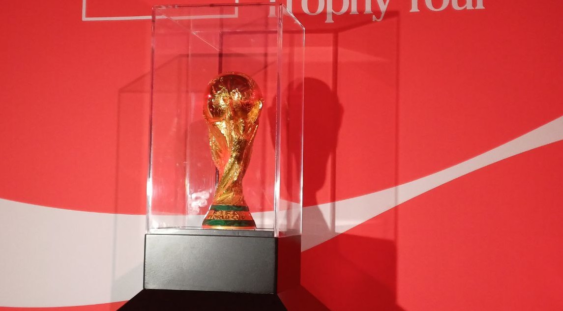 Дедлайн - 2030 год: в Алматы в третий раз привезли трофей Кубка мира