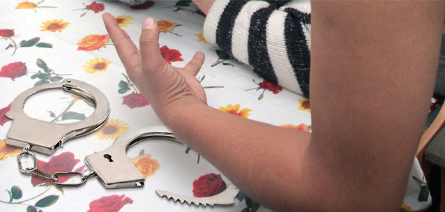 Мужчина расправился с молодым собутыльником за то, что тот отказался называть его «Батя»