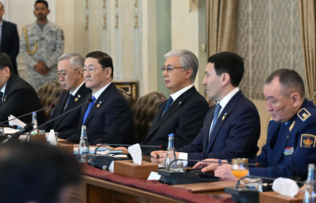 Как прошли расширенные переговоры Токаева с премьер-министром Пакистана