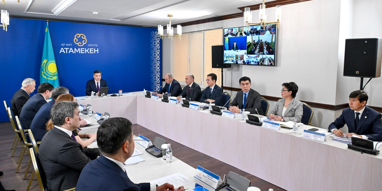 Олжас Бектенов: Проект новой Конституции формирует среду доверия и долгосрочного партнерства государства и бизнеса