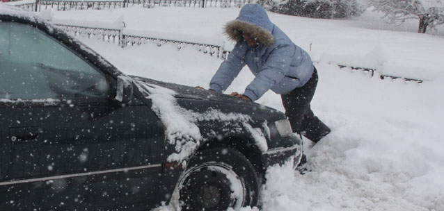 Из-за непогоды закрывают трассы в Алматинской и Жамбылской областях