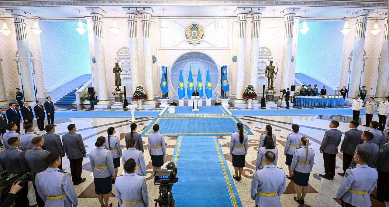 Токаев наградил победителей международного турнира UAE SWAT Challenge-2026