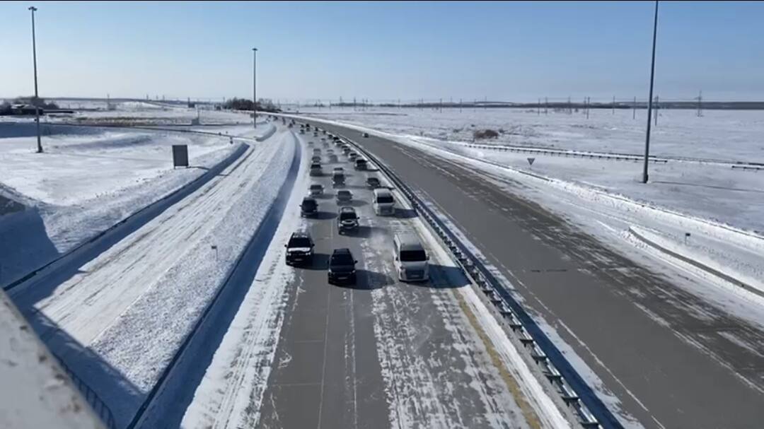 В Акмолинской области патрульные сопроводили 2400 автомобилей в метель