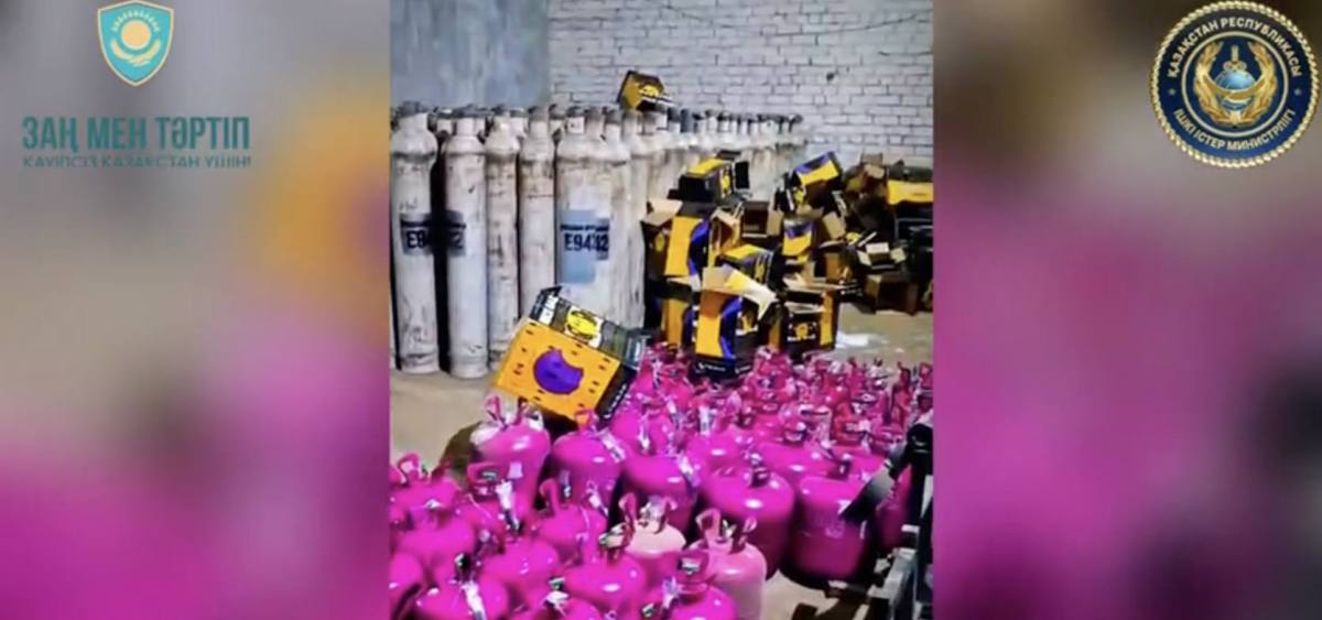 В Актюбинской области изъято две цистерны и более одной тысячи баллонов "веселящего газа"