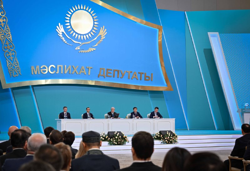 Акимы не должны уповать на дотации из республиканского бюджета - Токаев