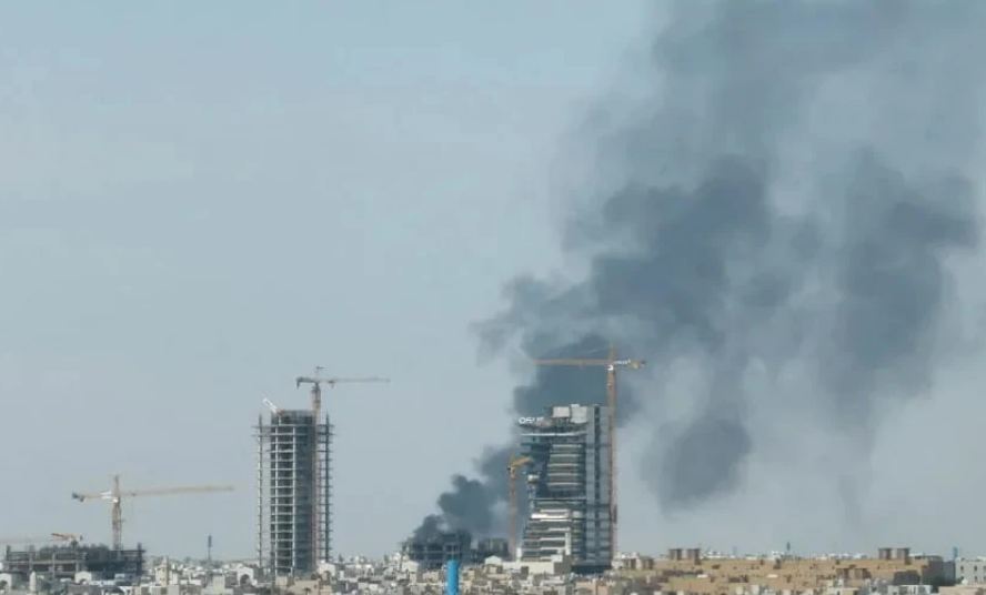 В Абу-Даби после ракетной атаки пострадали пять человек