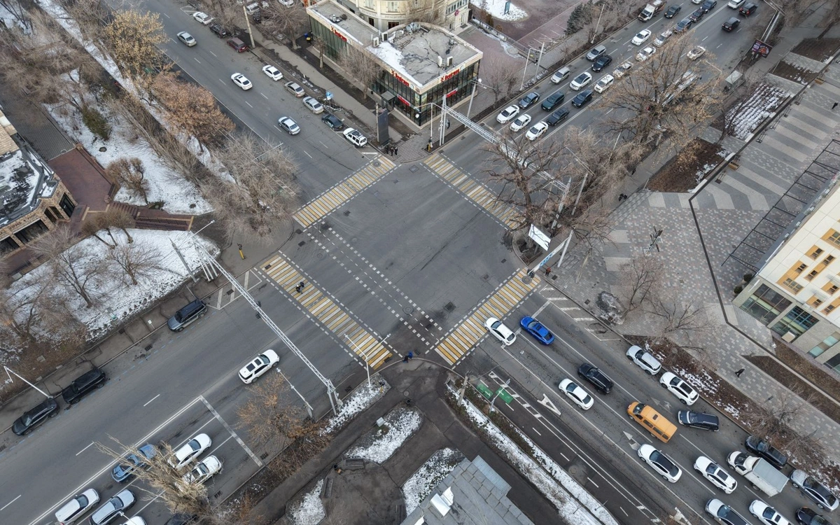 В Алматы временно перекроют две улицы