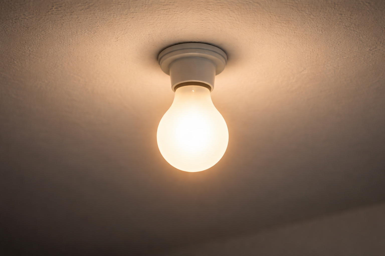 Где отключат свет 27 марта в Алматы