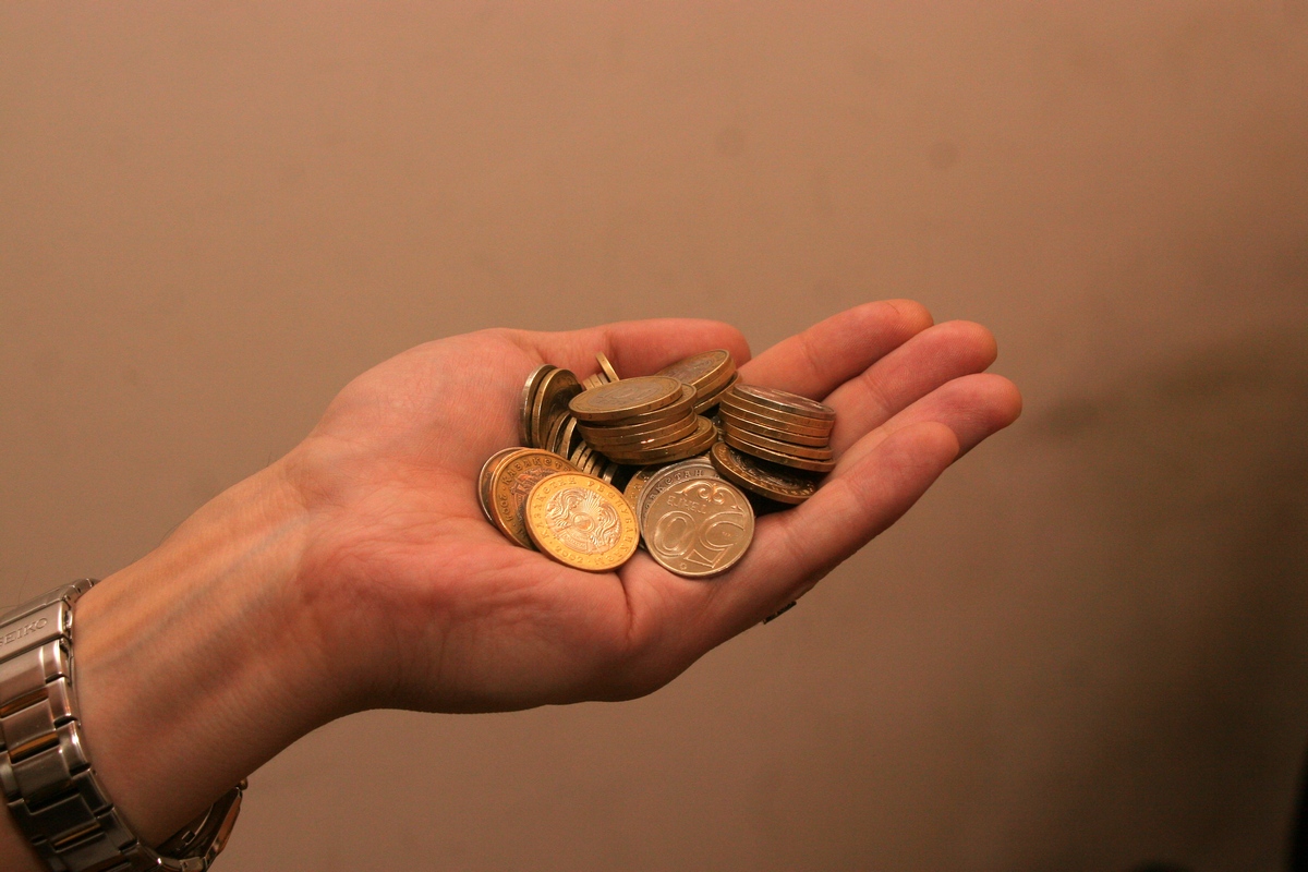 Бедность растет: почти миллион казахстанцев живут ниже прожиточного минимума