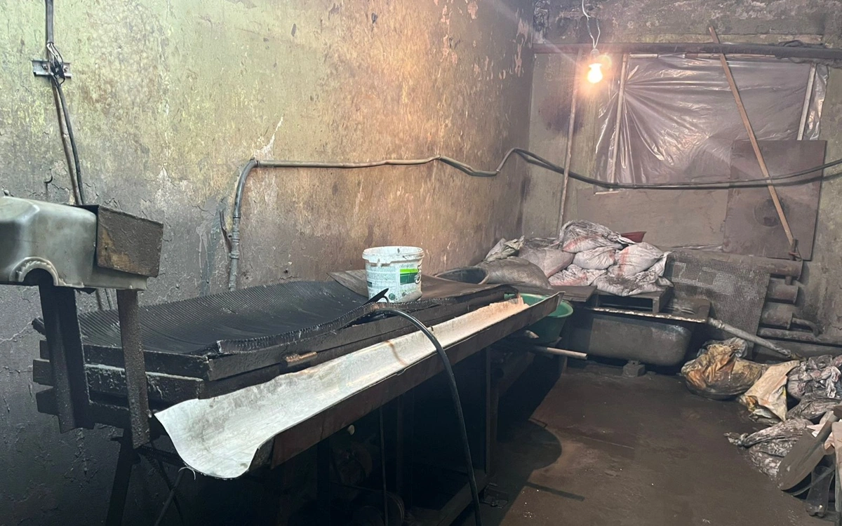 В Акмолинской области ликвидировали подпольный цех по незаконной добыче золота 