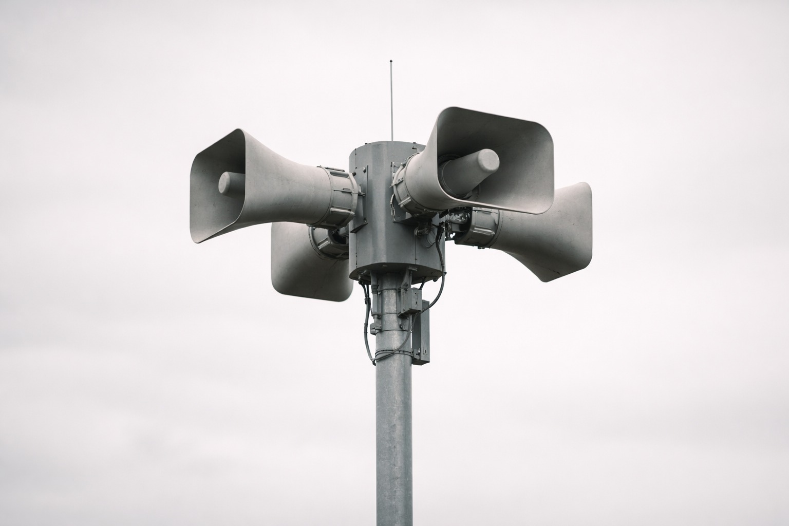 Сирены прозвучат в Актау в понедельник