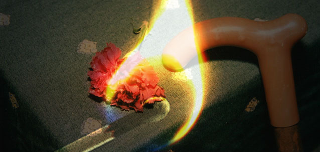 Молодой залезал к соседкам и снимал их спящими, а потом убил бабушку