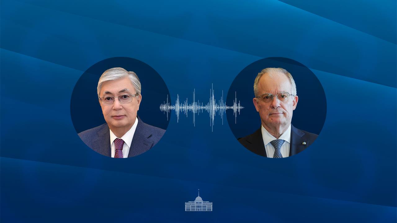 Глава государства направил телеграмму поздравления президенту Греции