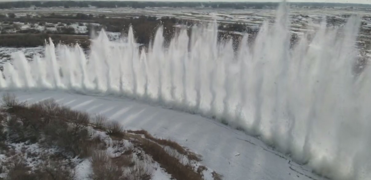 На реках Актюбинской области проводятся взрывные работы