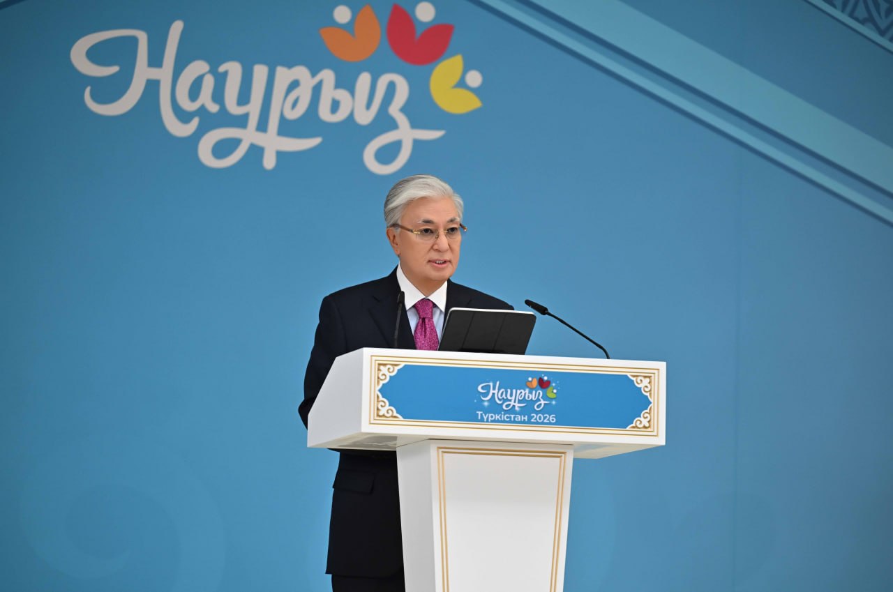 Токаев поздравил казахстанцев с Наурызом