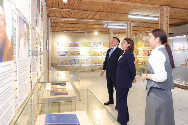 С инновациями и без архаики - Аида Балаева о развитии туристического потенциала города Шымкент