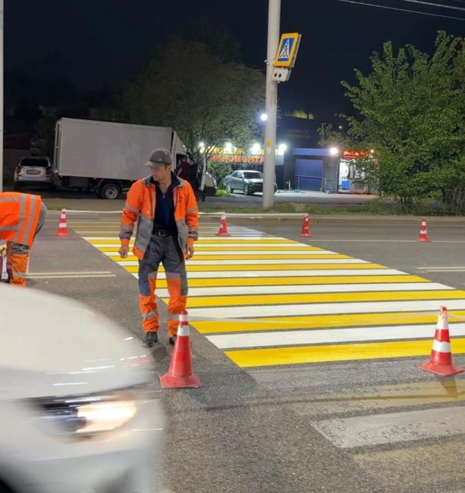 Более 2 тысяч пешеходных переходов обновят в Алматы в этом году