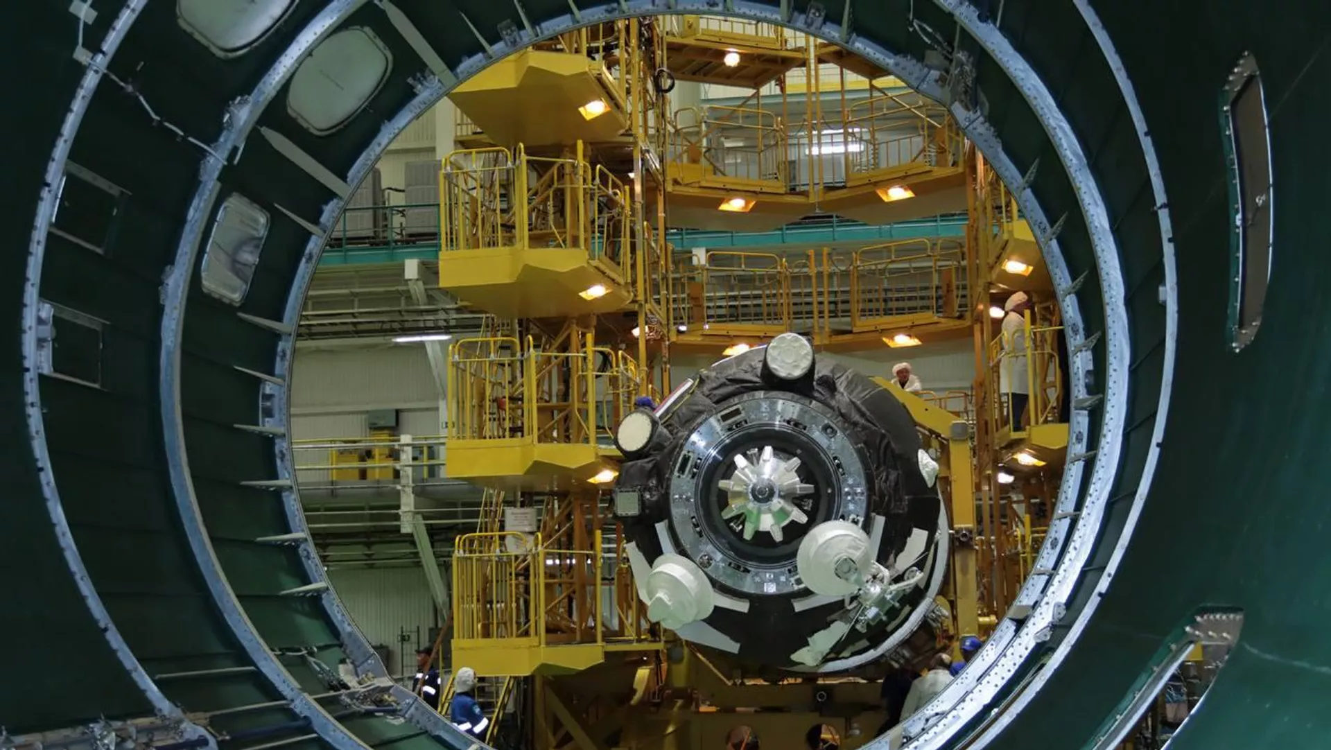 На Байконуре завершается подготовка к старту грузового корабля "Прогресс МС-34"