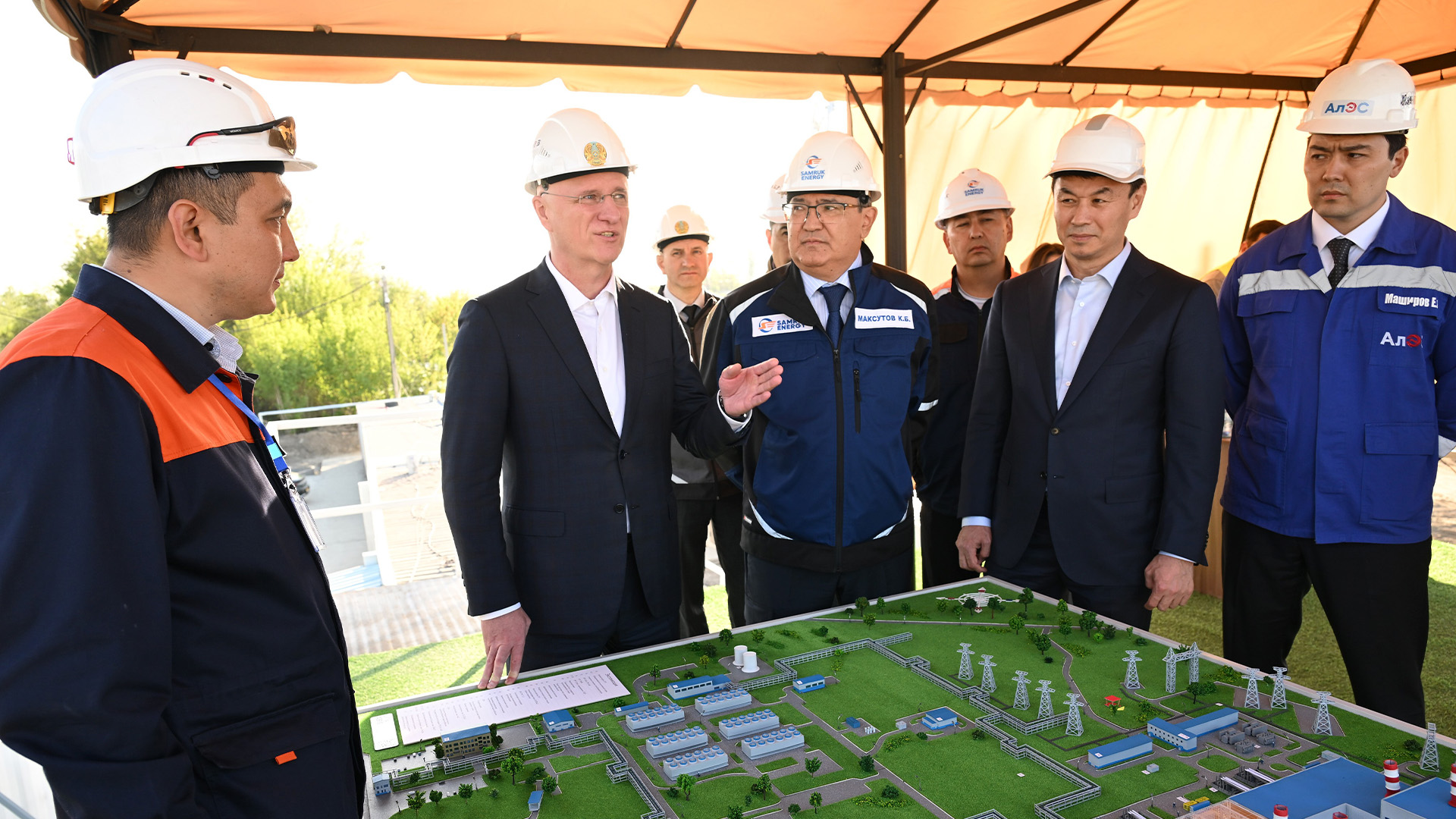 Роман Скляр ознакомился с модернизацией ТЭЦ-2 и ТЭЦ-3 в Алматы