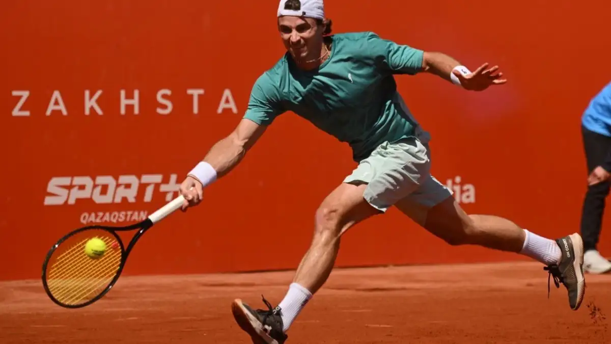 Теннисист из Узбекистана триумфально выступил на турнире в Казахстане