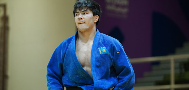 Казахстанский дзюдоист стал бронзовым призёром чемпионата Азии