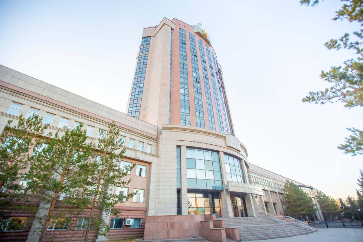 О мошенничестве с фейковой платформой Halyk+ предупреждает МВД