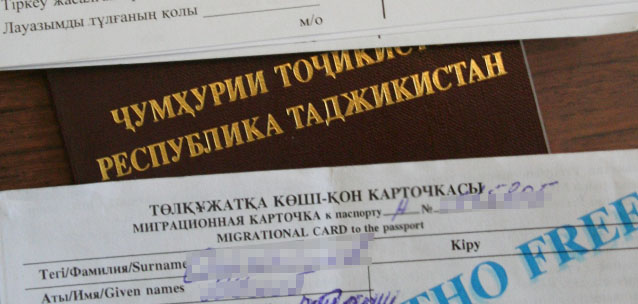 Вместо айтишников - рабочие из Узбекистана: кто и зачем на самом деле приезжает в Казахстан