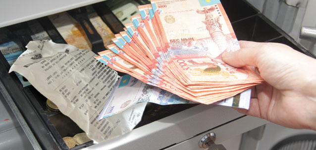 ИИН может появиться на чеках: что делать, чтобы он не попал в руки мошенников