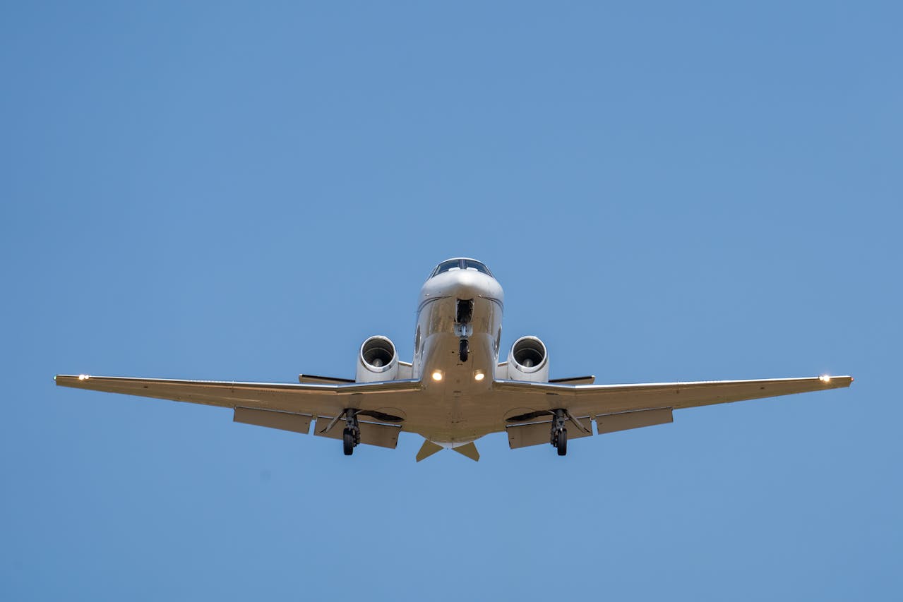 Нелегальные полеты под запретом: КГА и ААК выступили с предупреждением