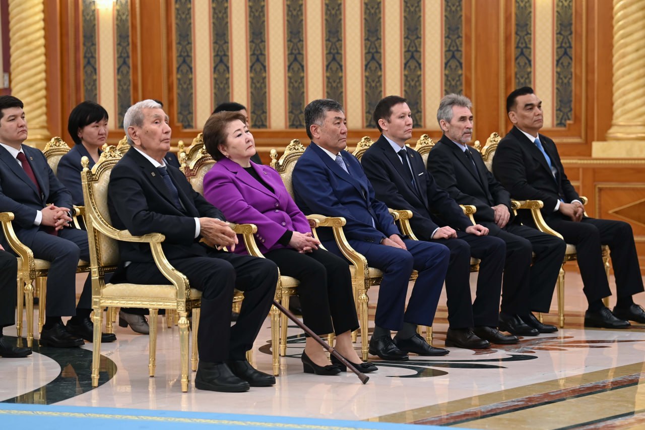 Глава государства рассказал о мерах системной поддержки науки