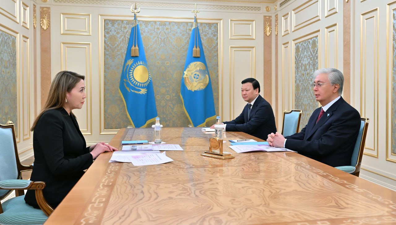 Президент принял председателя правления общественного фонда «Қазақстан халқына» Лаззат Чинкисбаеву