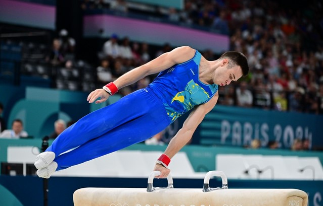 Два казахстанских гимнаста вышли в финал этапа Кубка мира в Хорватии