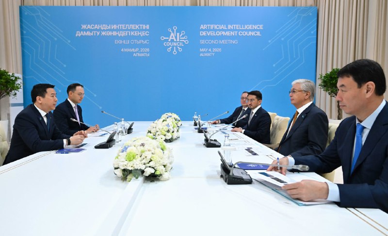 Глава государства принял председателя правления Presight AI Томаса Прамотедхама