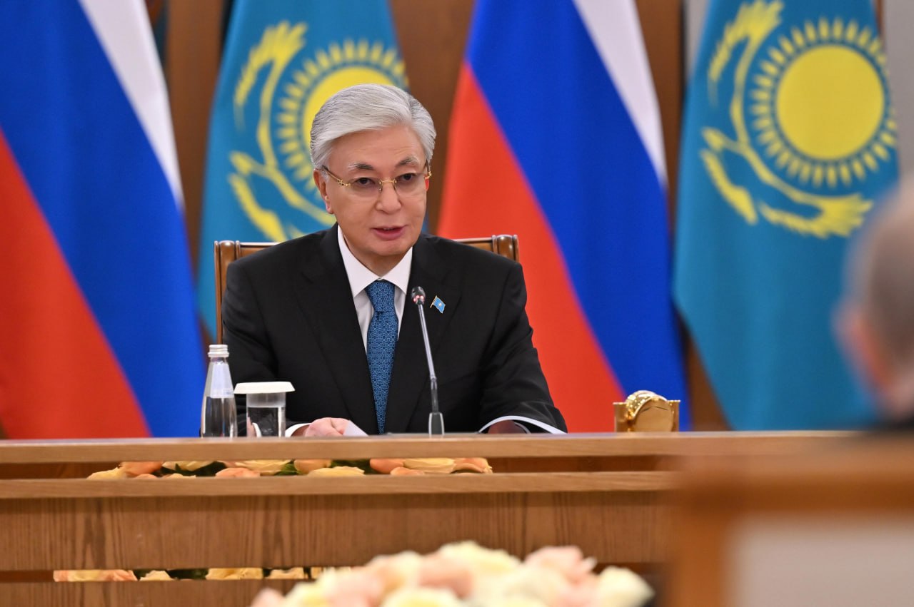 Особого внимания, по мнению Касым-Жомарта Токаева, заслуживает сотрудничество в культурно-гуманитарной сфере