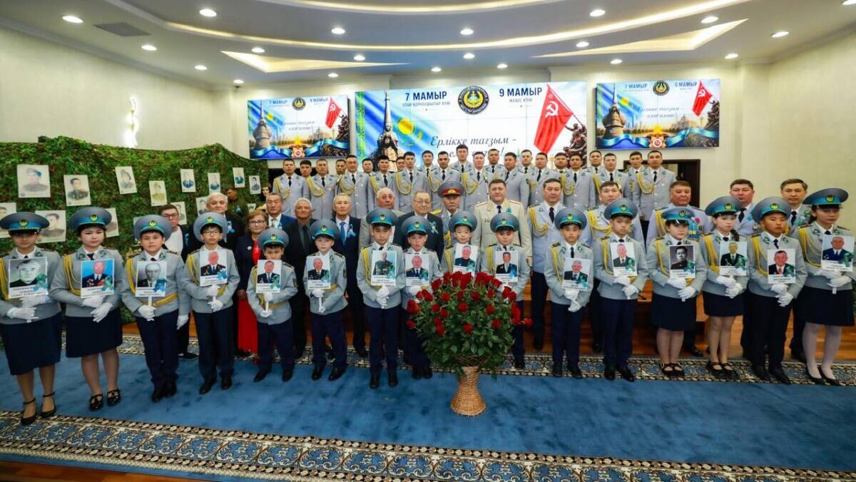 Ключи от квартир вручили полицейским в Астане
