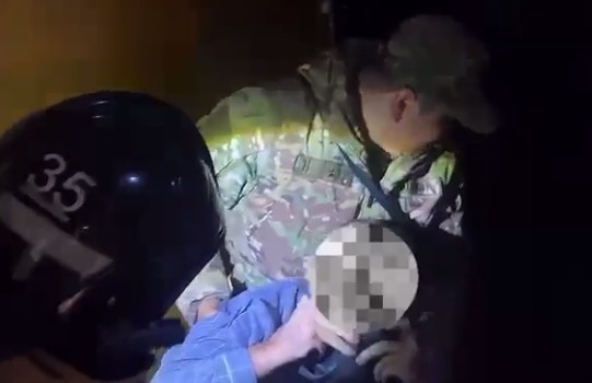 Мужчину спасли пожарные в Косшы