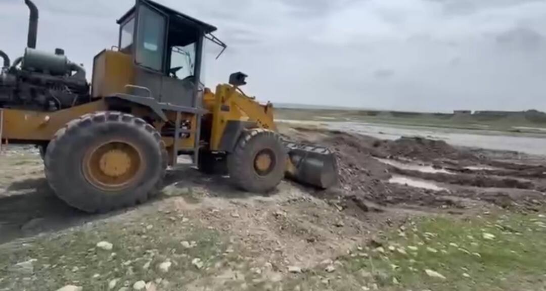В Талдыкоргане пресекли незаконную добычу песчано-гравийной смеси