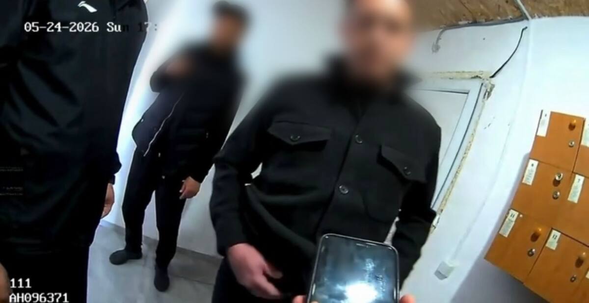Запрещенный телефон изъят у осужденного при возвращении в учреждение УИС Павлодарской области