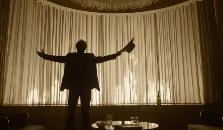Warner Bros. представила первые кадры нового фильма "Диггер" с Томом Крузом в главной роли