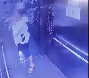 Пьяный мужчина разгромил два лифта в жилом комплексе Астаны