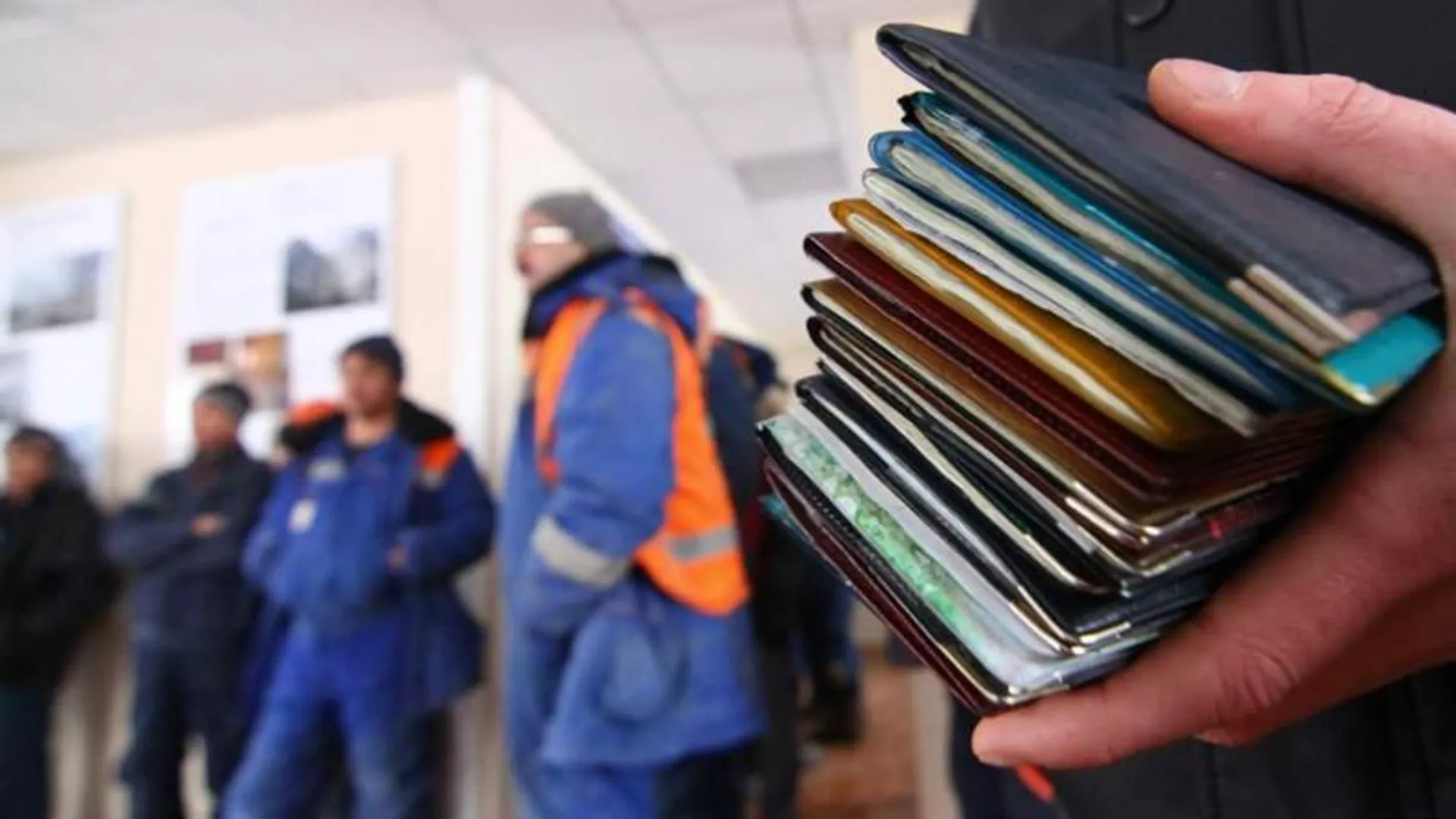 В Казахстане госорганы будут обмениваться информацией по нарушениям иммигрантов