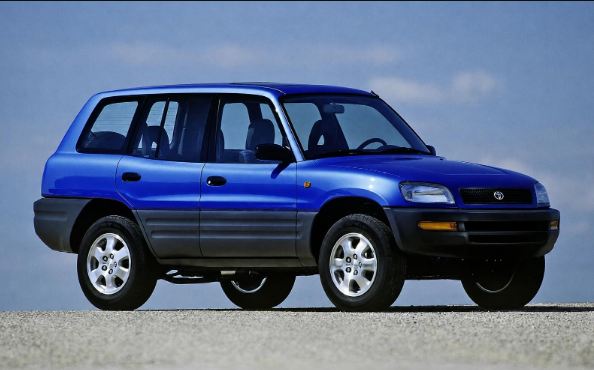 В Казахстане отзывают из оборота некоторые автомобили марки Toyota RAV4