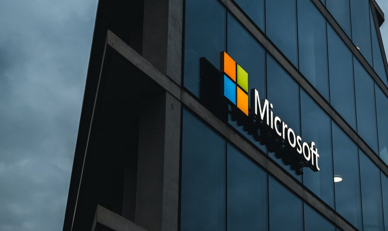 Microsoft внезапно продлила поддержку Windows 10 ещё на год