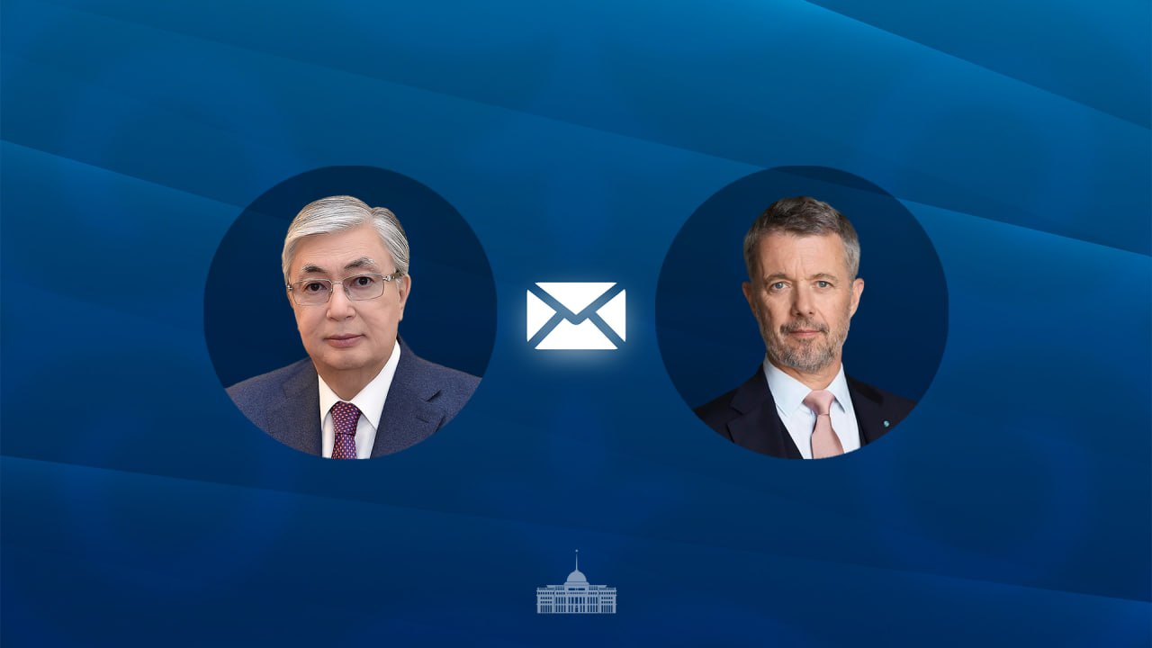Глава государства направил телеграмму поздравления Королю Дании