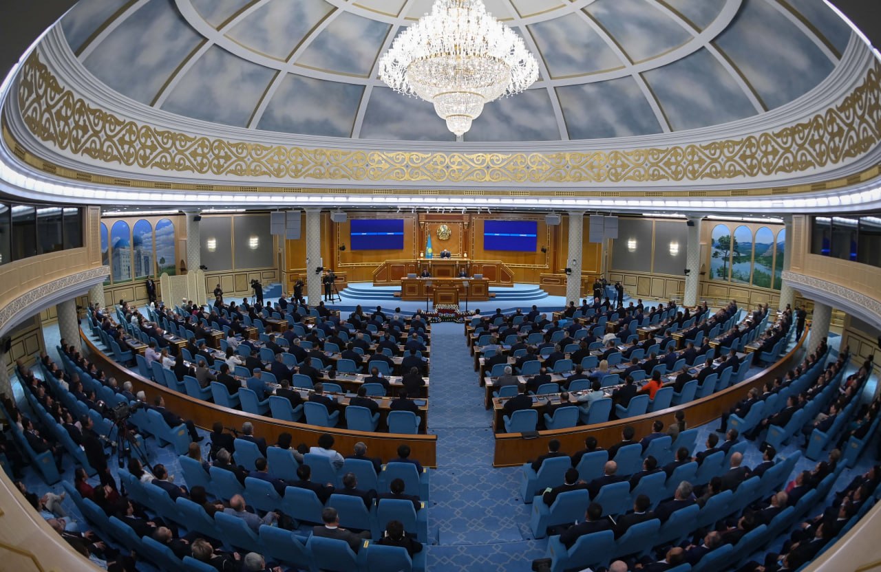 Парламент стал подлинным центром притяжения для авторитетных ученых, экспертов и гражданских активистов - Токаев