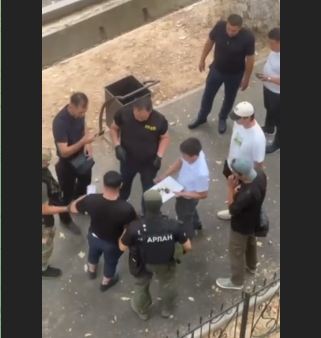 Полиция Шымкента задержала блогера и его сообщников по делу о вымогательстве