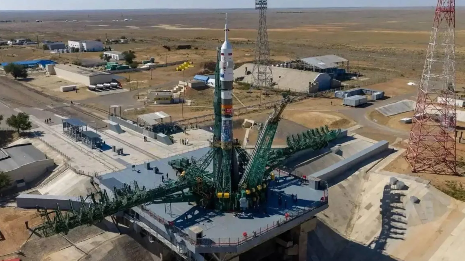 Глава NASA прибыл на Байконур