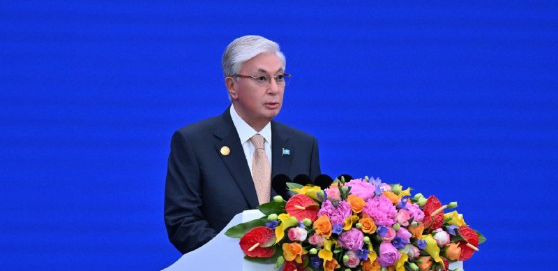 Токаев поздравил Зеленского с Днём Независимости