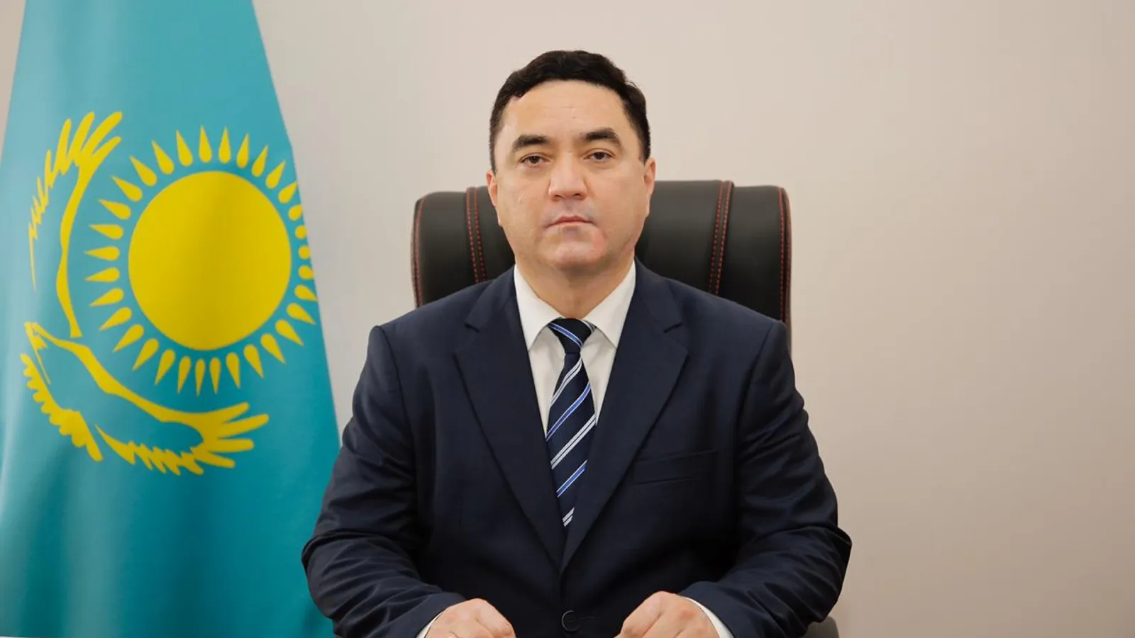 ​Экс-замакима Атырауской области отказали в УДО