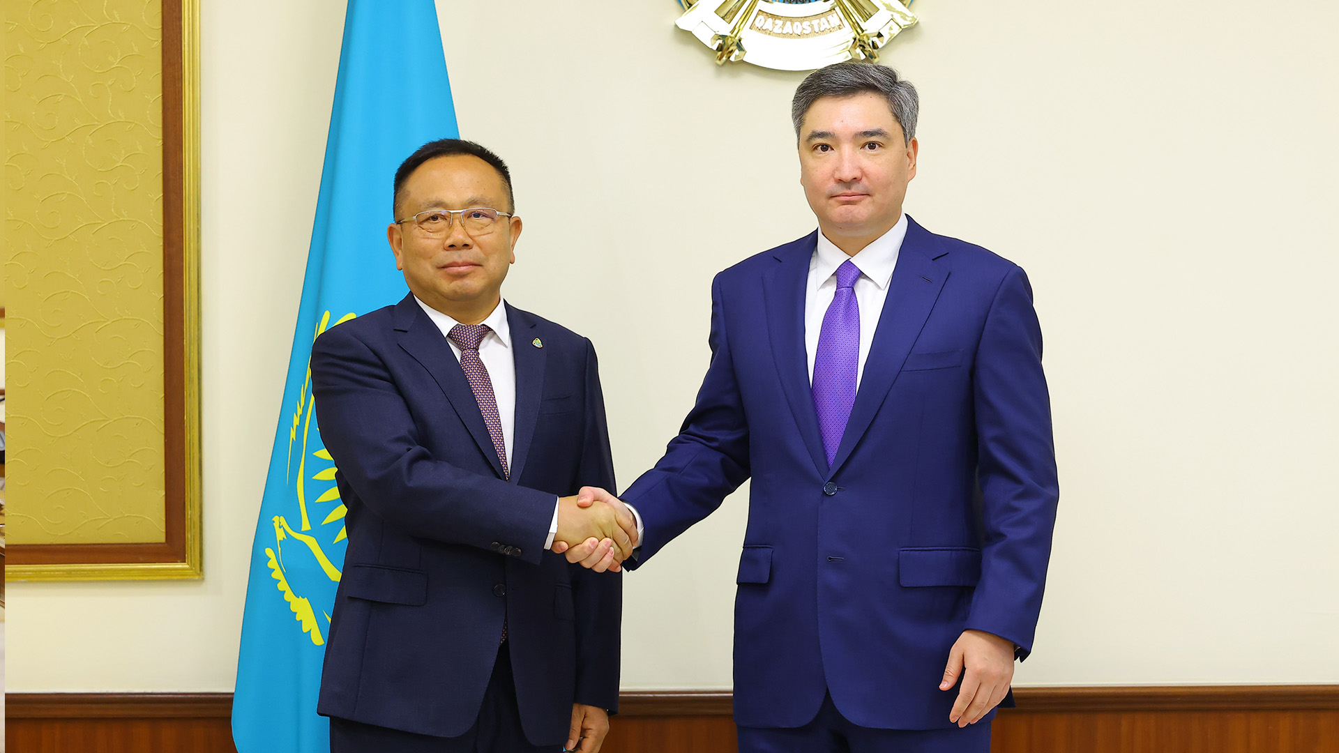 Бектенов обсудил сотрудничество с Hunan Junxin в сфере утилизации отходов